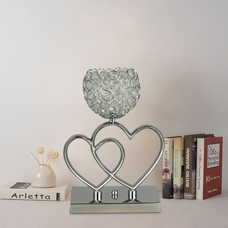 Chromea – Moderne LED-Tischlampe mit Herz- und Kuppeldesign