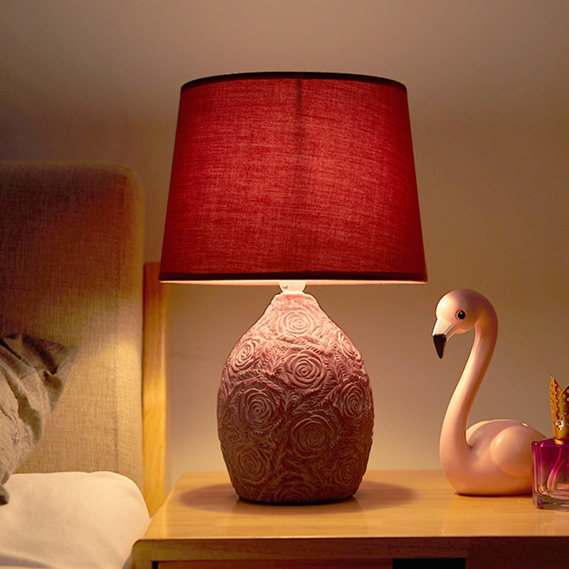 Cerabella – Vintage Rose-inspirierte Tischlampe