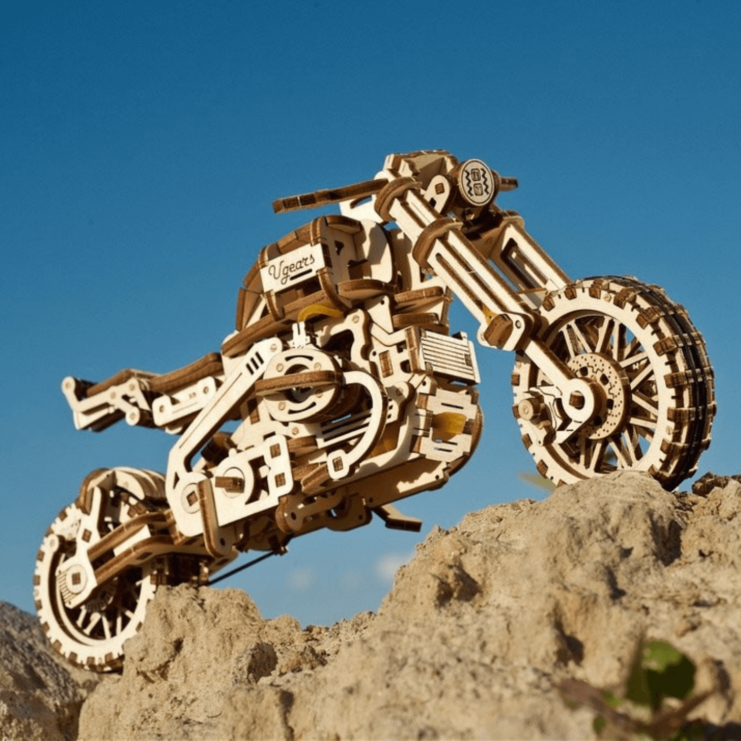 Motorrad Scrambler UGR-10