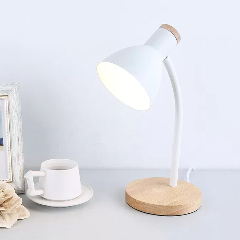 LumaBend | Schlanke LED-Tischlampe mit flexiblem Hals und Holzfuß