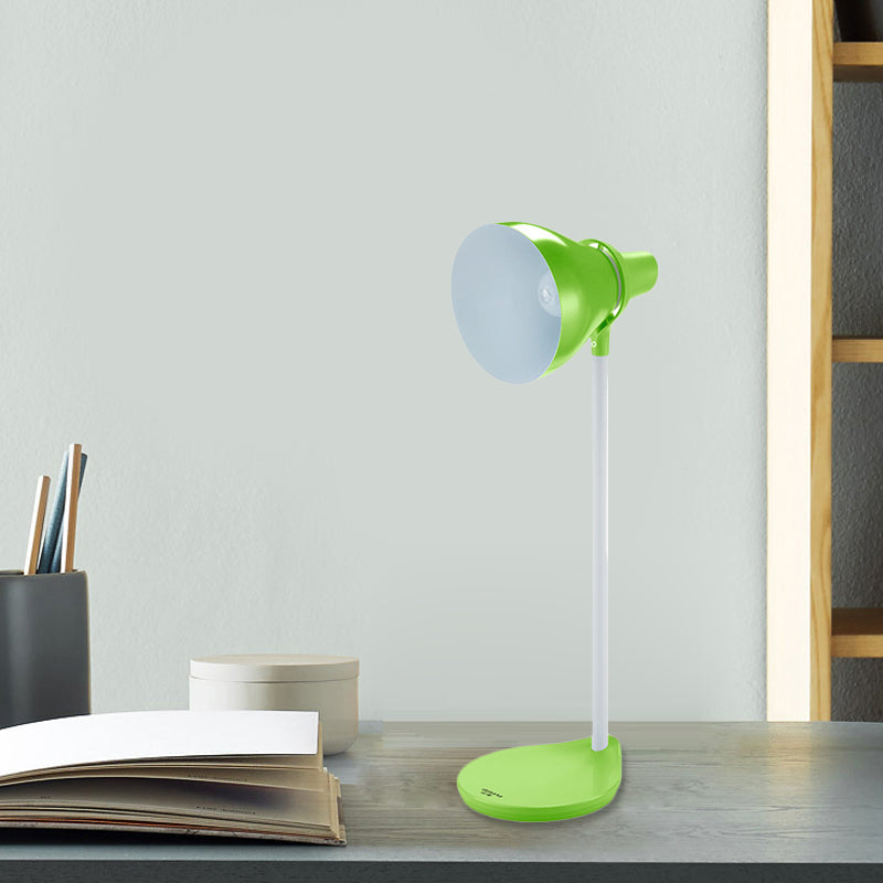 MacaronGlow – Tischlampe mit flexiblem Hornschirm