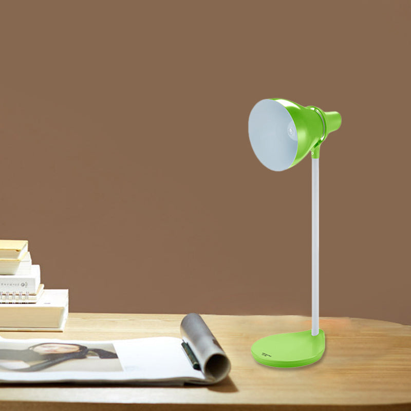 MacaronGlow – Tischlampe mit flexiblem Hornschirm
