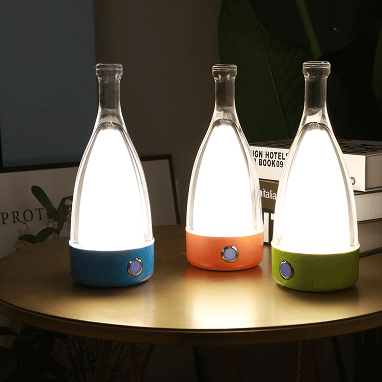 LuminaBottle - Touch-Steuerung Flasche-förmige Tischlampe mit USB-Ladegerät