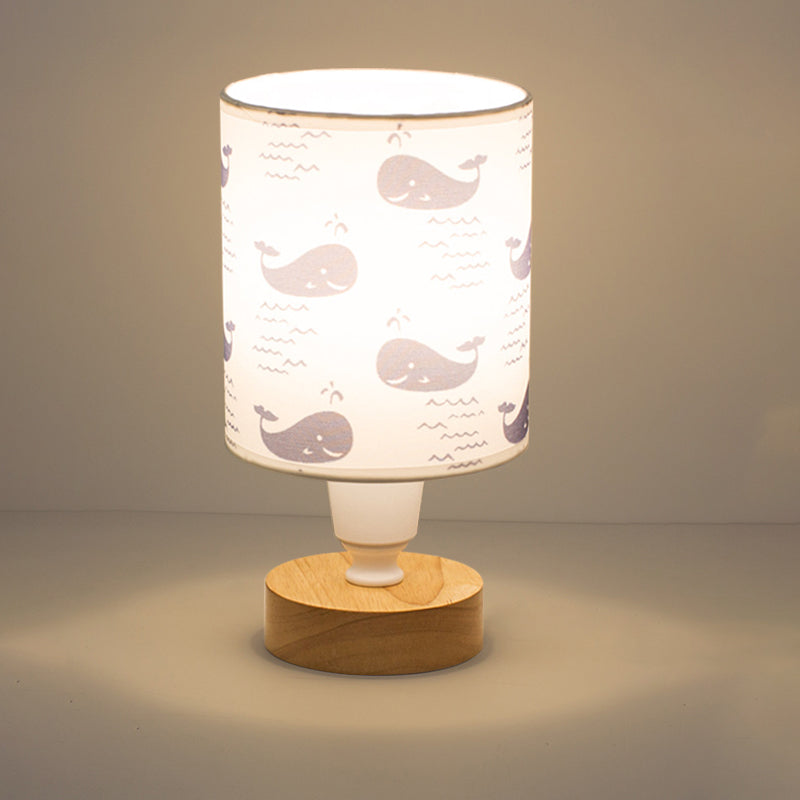 Naturis – moderne Tischlampe aus Stoff