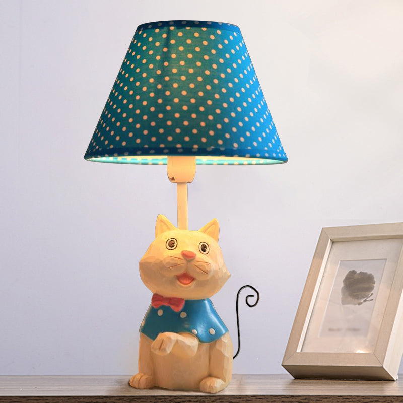 Pawsome – Süße kegelförmige Tischlampe