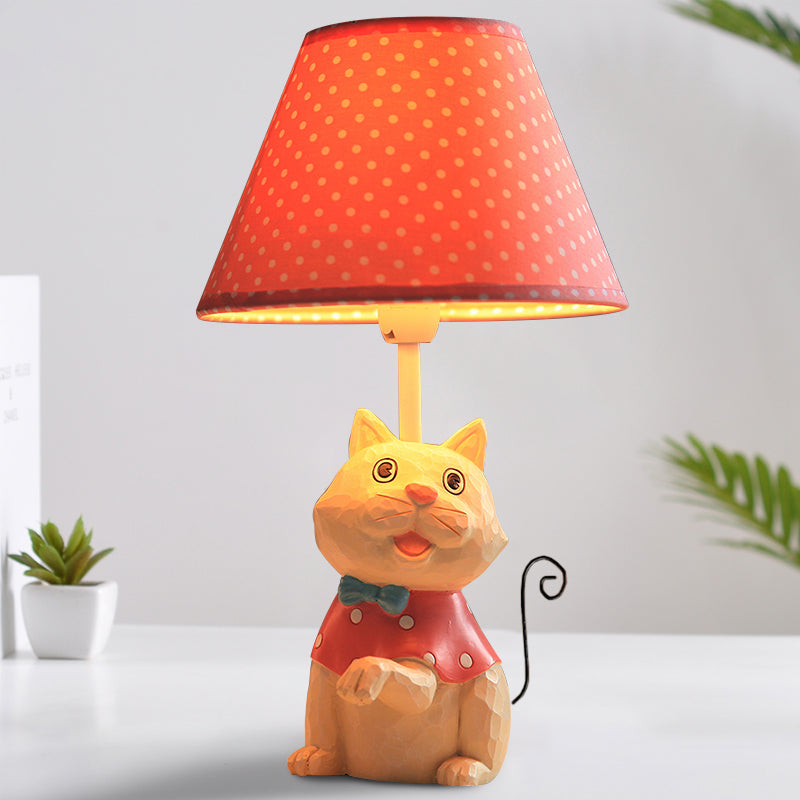 Pawsome – Süße kegelförmige Tischlampe