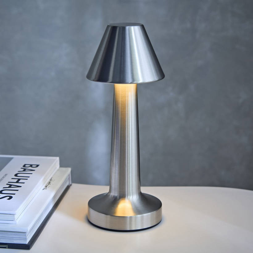 LumiCone - Schlanke konische moderne Tischlampe