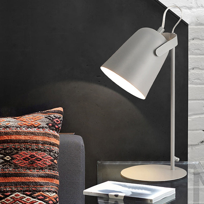 GlowShade - Verstellbare Macaron Metallic Schreibtischlampe