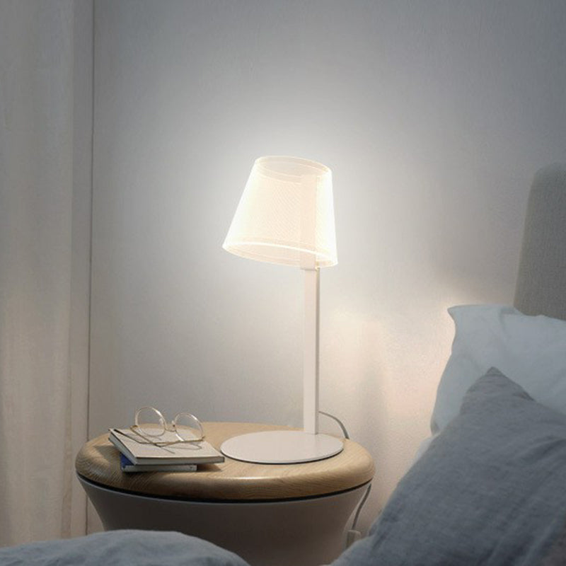 GlowBean | LED-Nachtischlampe für Kinder mit Macaron Charm