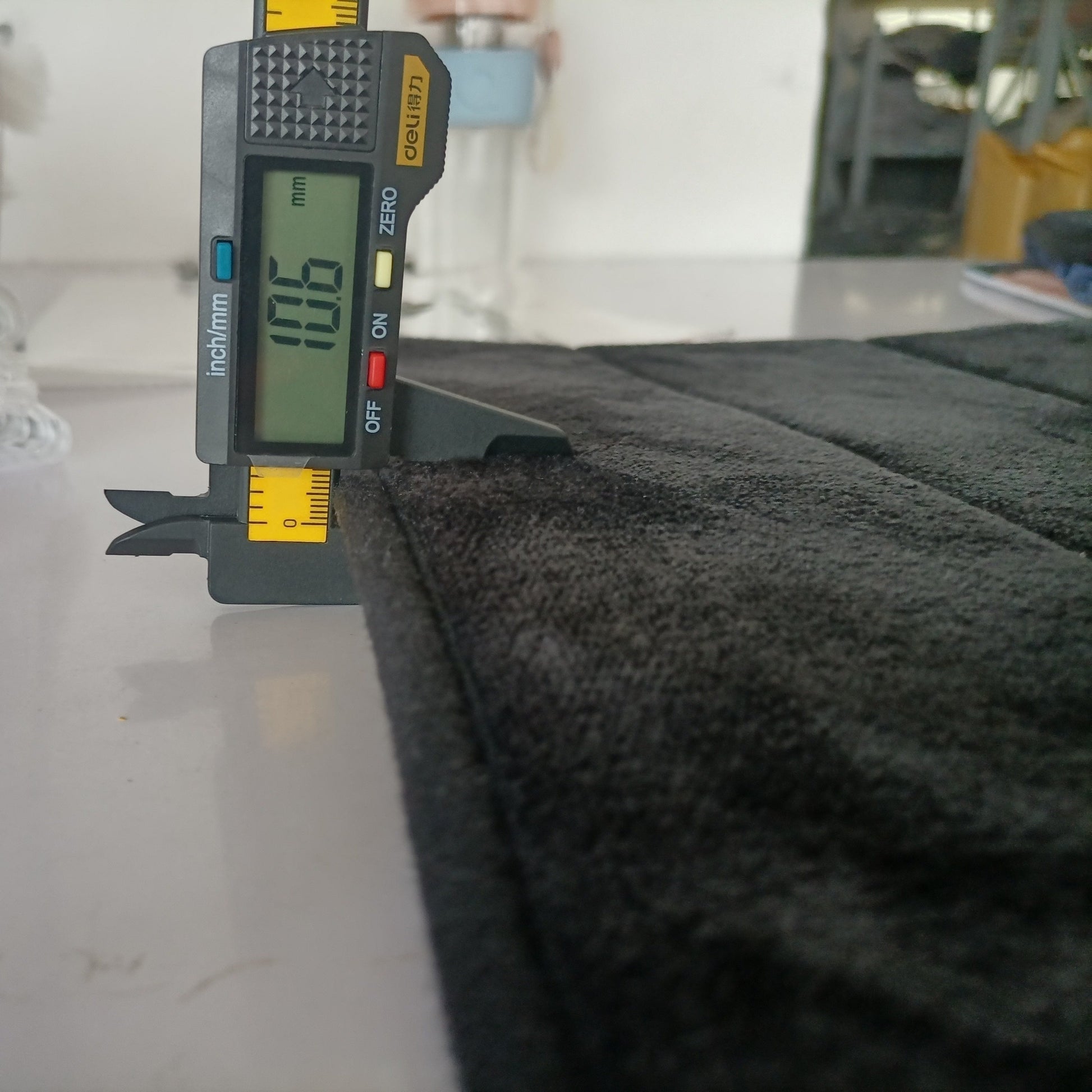 RibboMat - Funktionelle, absorbenz Rutschmatte für das Bad