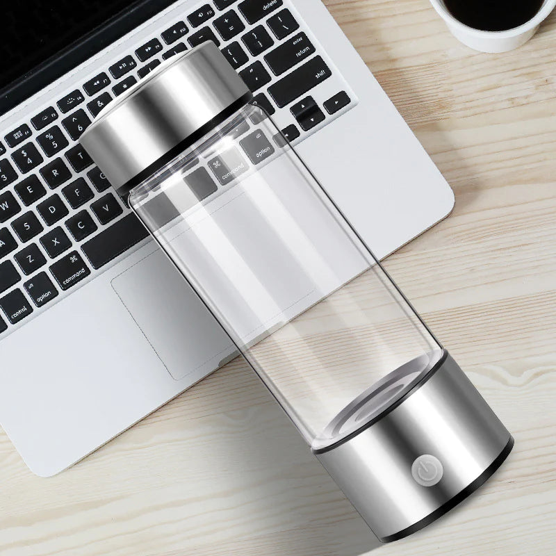 PureFlow - Tragbare Wasserreinigungsflasche