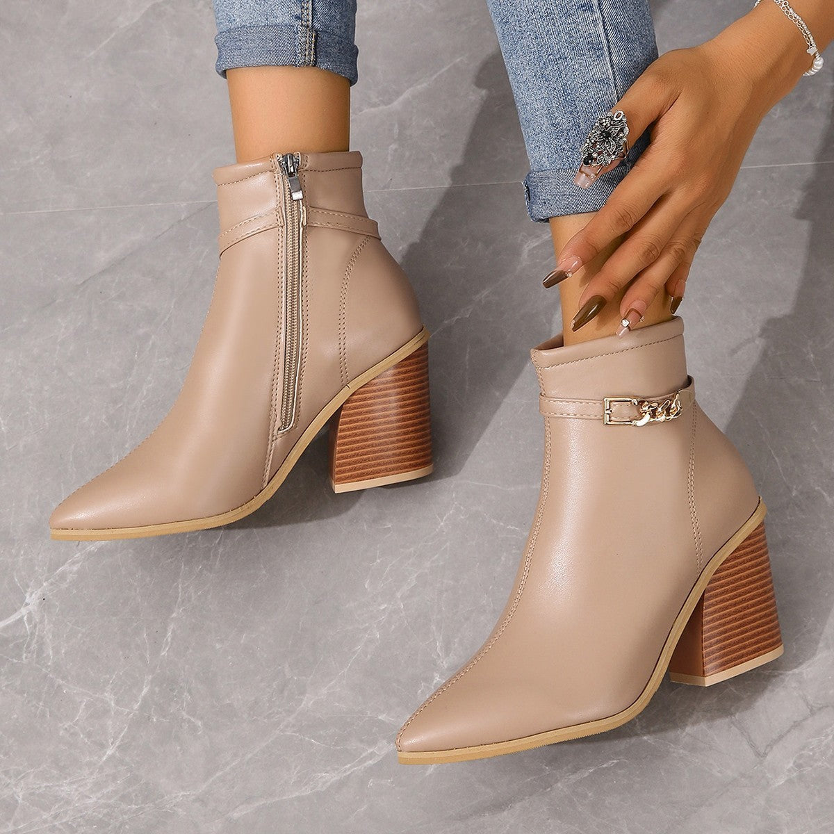 Freja – Elegante Stiefel mit seitlichem Reißverschluss und Blockabsatz