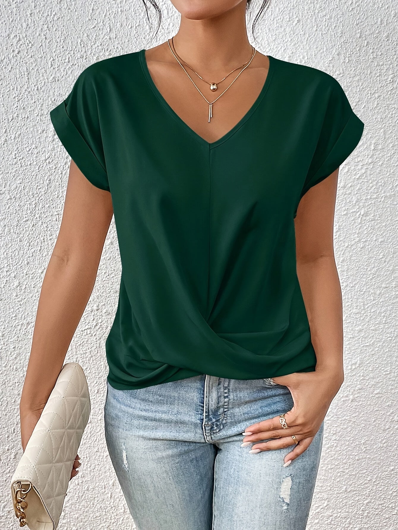 Elvira V-Ausschnitt Top mit Knotendetail – Elegant und Zeitlos