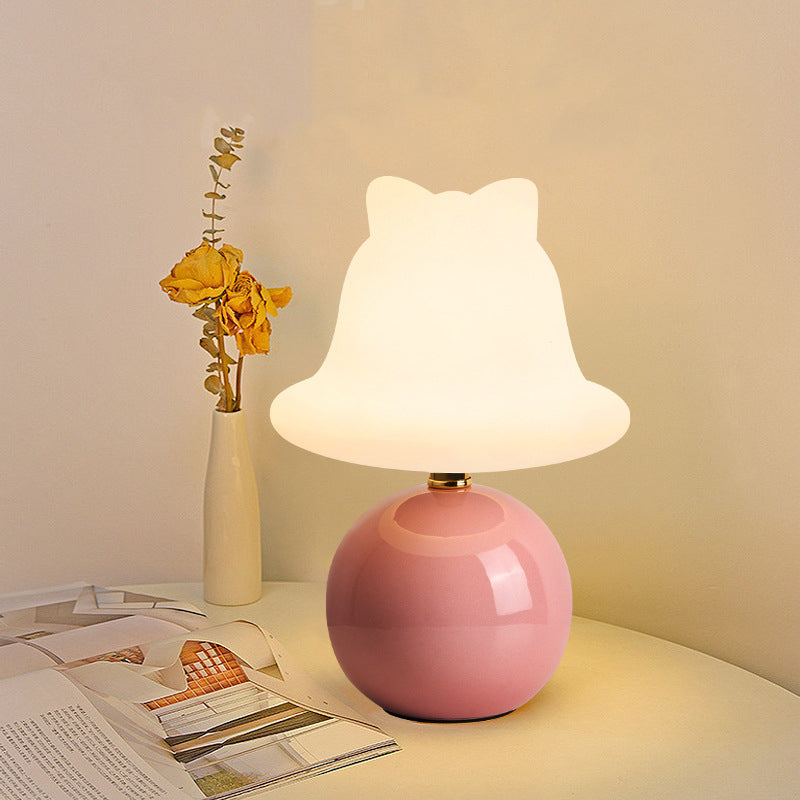 LumaCyl Moderne Wandleuchte – Elegante zylindrische Schirmleuchte