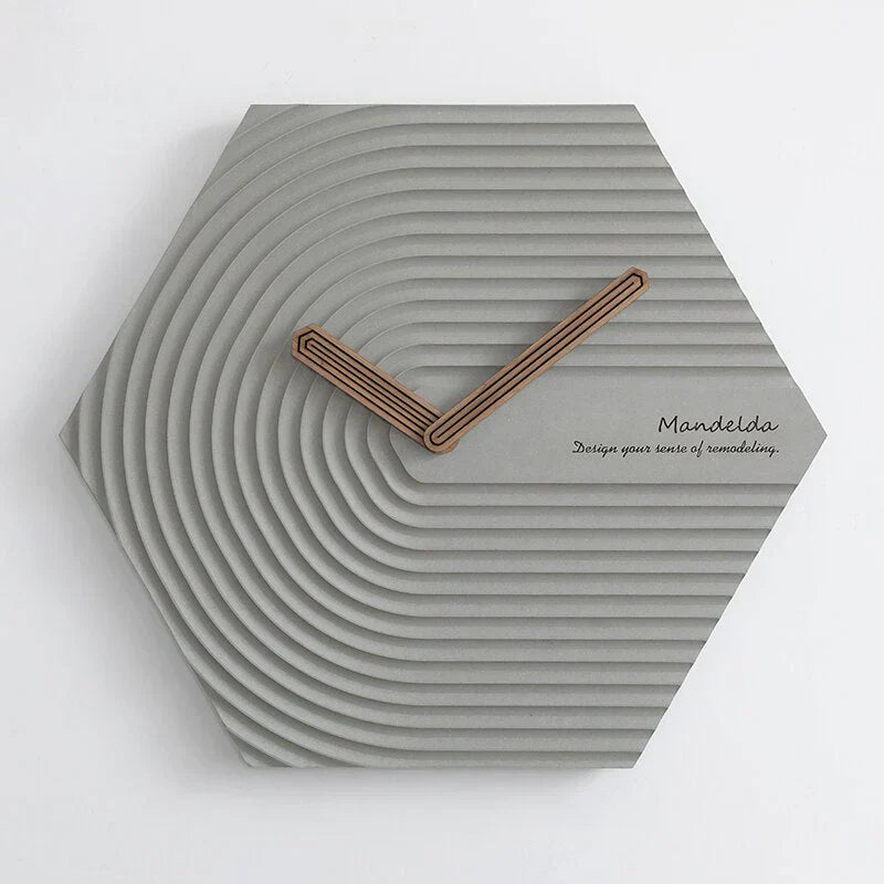 Moderner minimalistischer Wanduhr