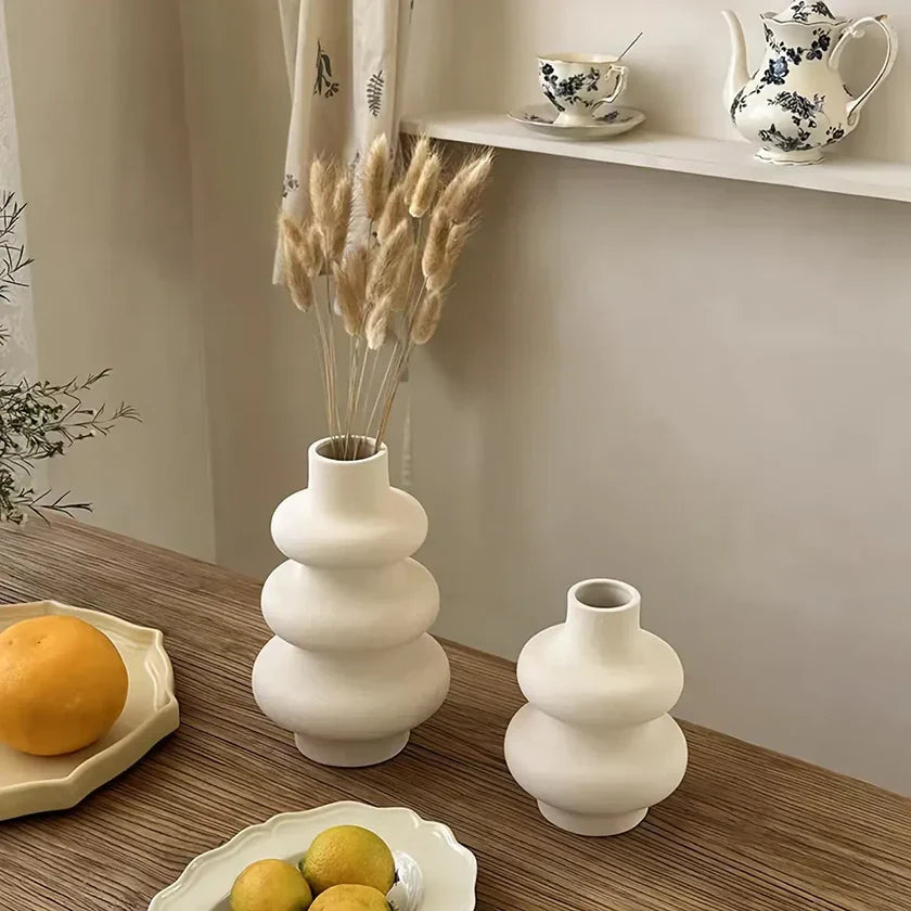 Sophistica - künstlerische Vase zur Verbesserung des Wohnstils