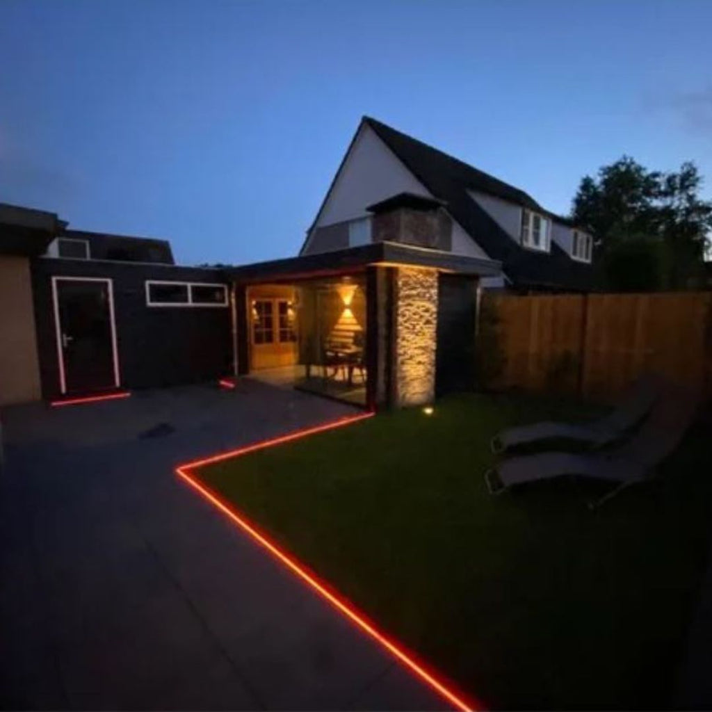 GlowAura Elegante LED-Lampe für die ultimative Wohnkultur