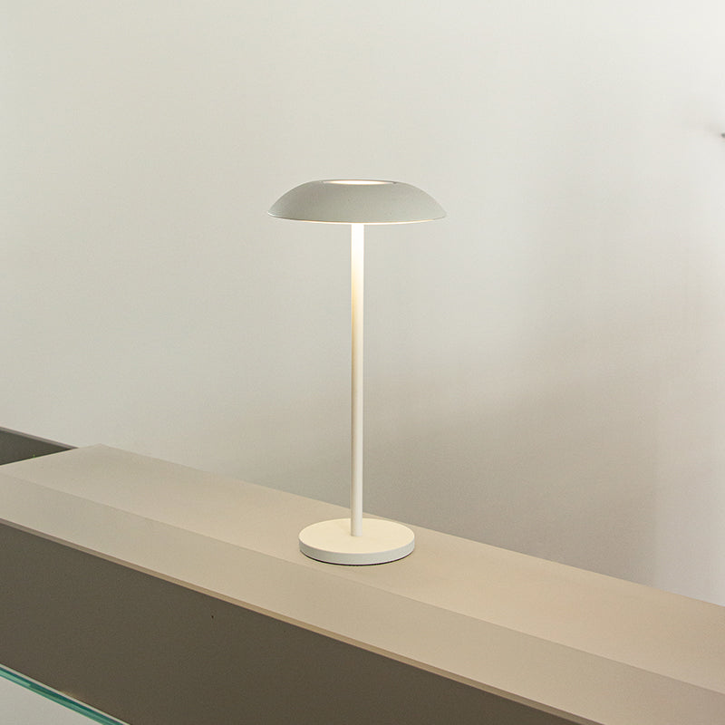 Orbella kabellose LED-Tischlampe mit Touchsteuerung – Elegantes rundes modernes Design