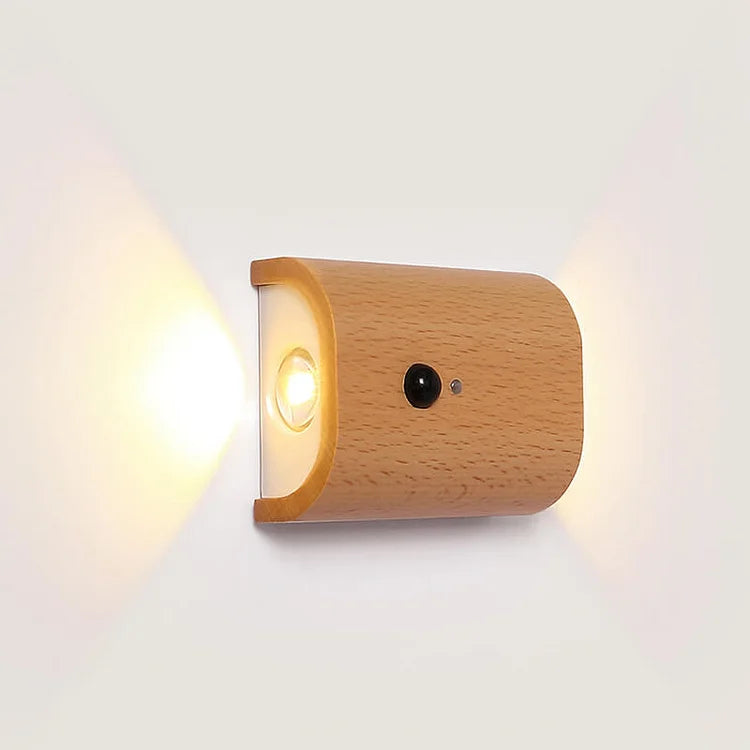 LumaSense - Magnetische Holz-Wandlampe mit Bewegungssensor