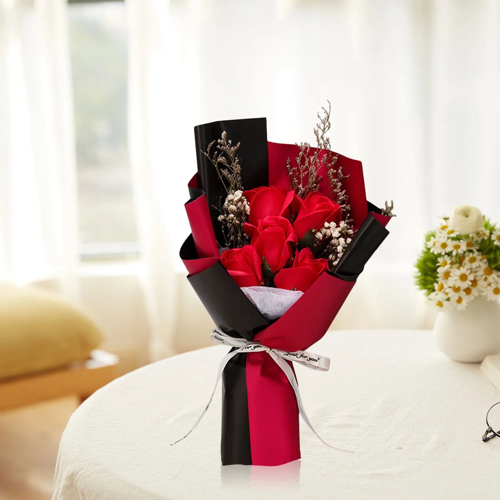 Künstlicher Seifenblumenstrauß