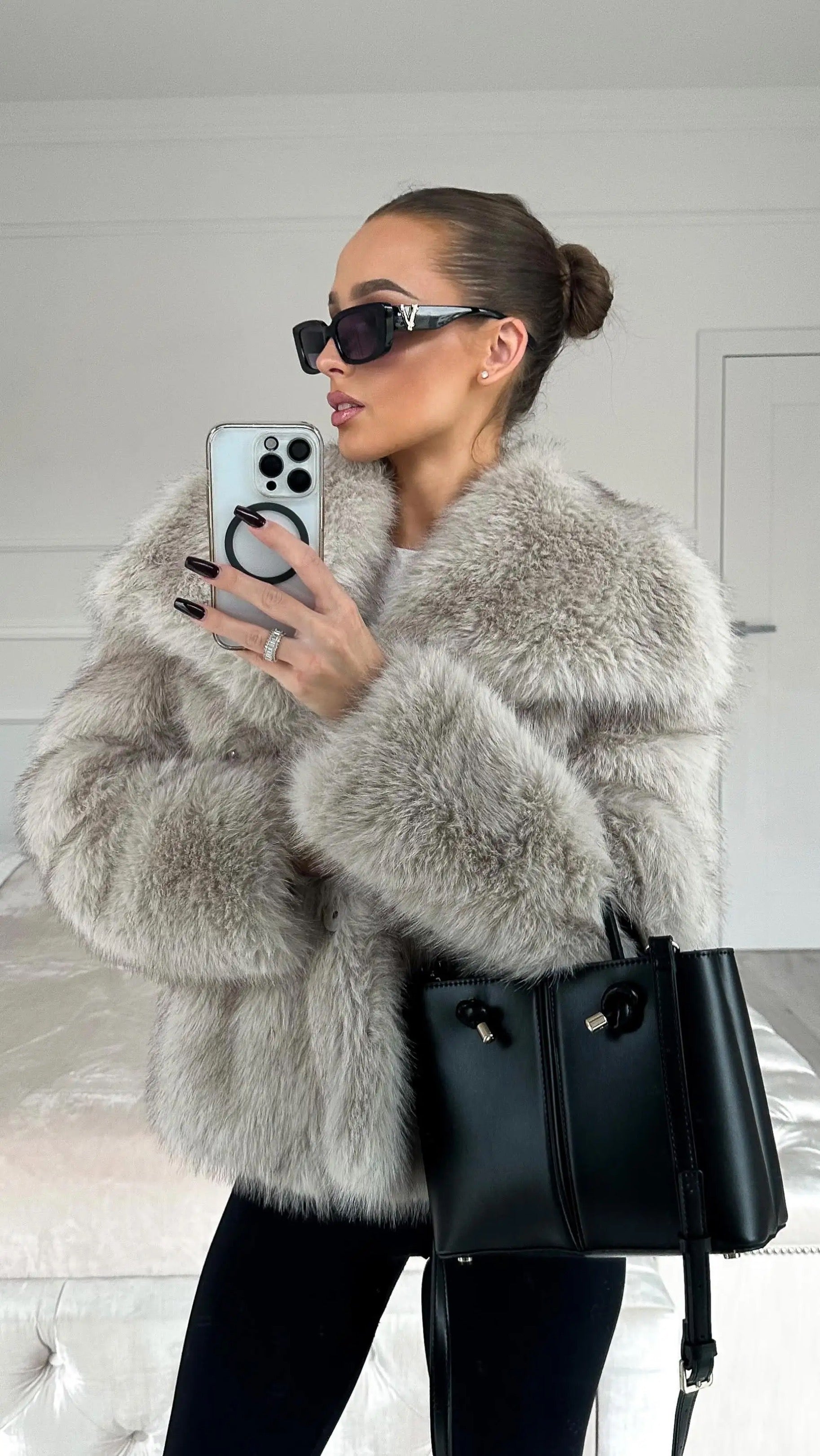 Sussane - Trendy Jacke aus Kunstfell für Frauen