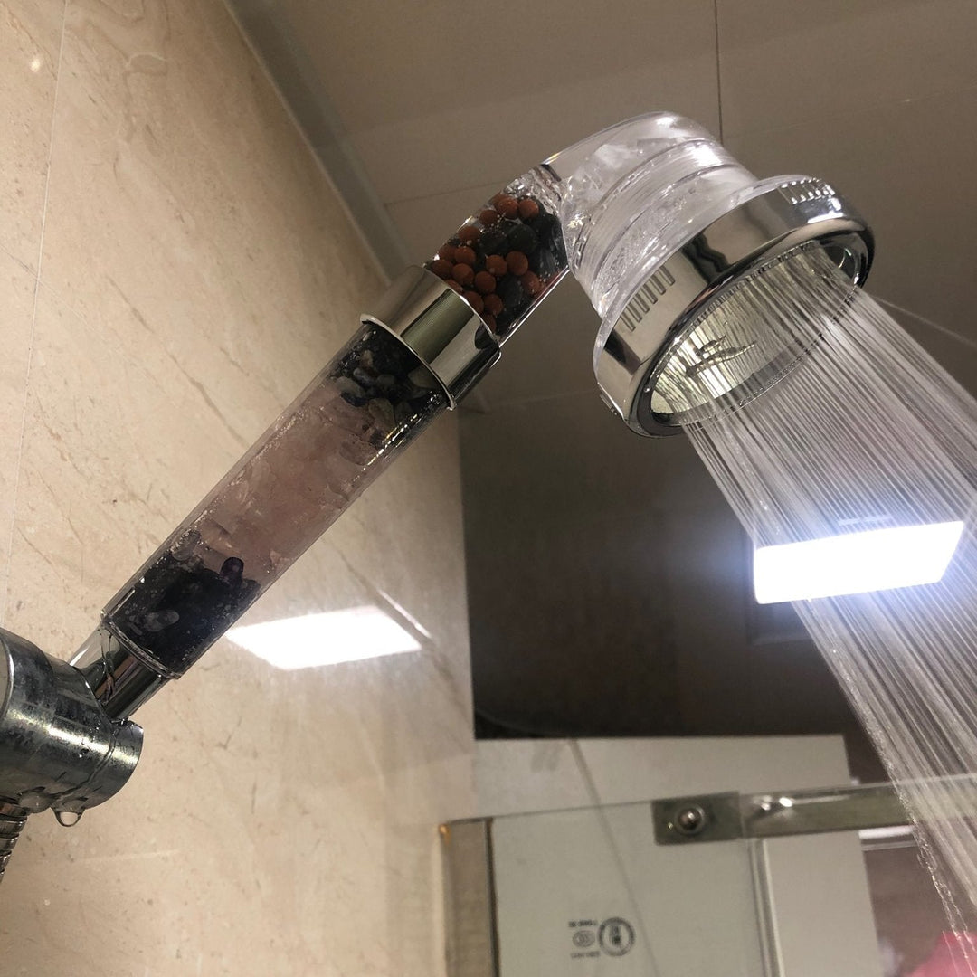 AquaZen Therapeutisches Duschkopf – Erfrischender & Entspannender Wasserdurchfluss