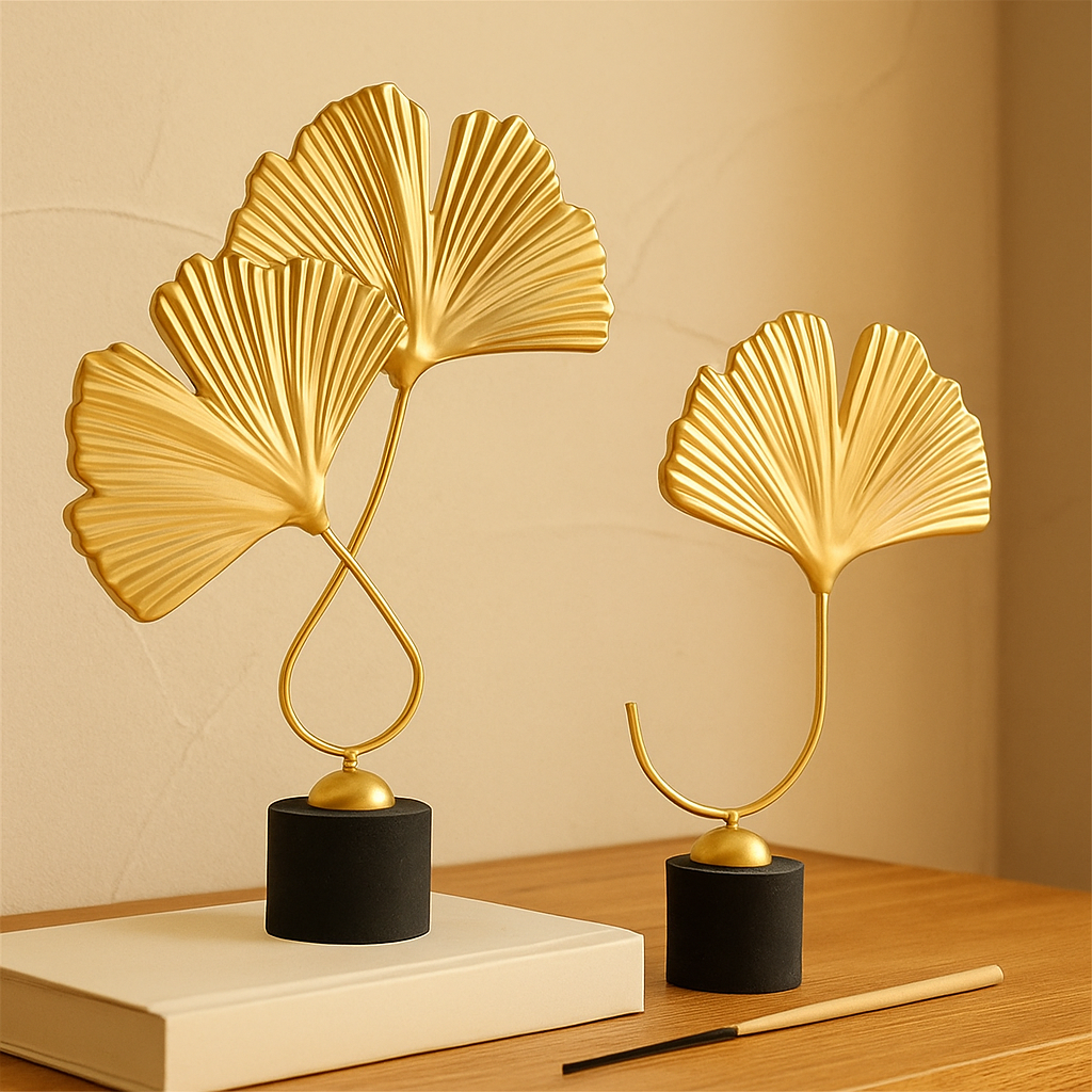 GoldenGrove – Minimalistische Ginkgo-Blatt Skulptur für eleganten natürlichen Charme