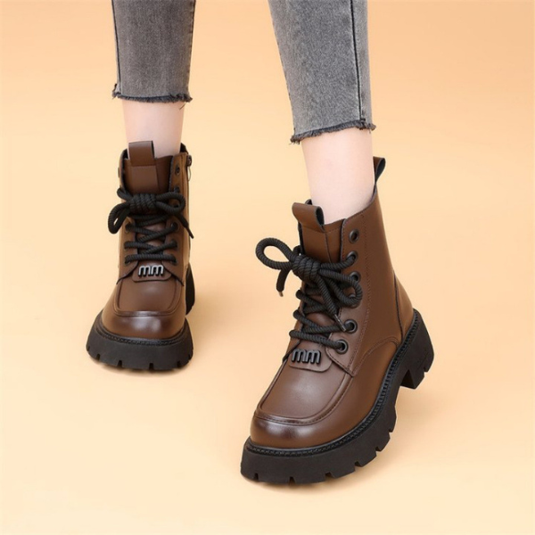 Asrid - Komfortable, pelzgefütterte und rutschfeste Stiefeletten mit seitlichem Reißverschluss