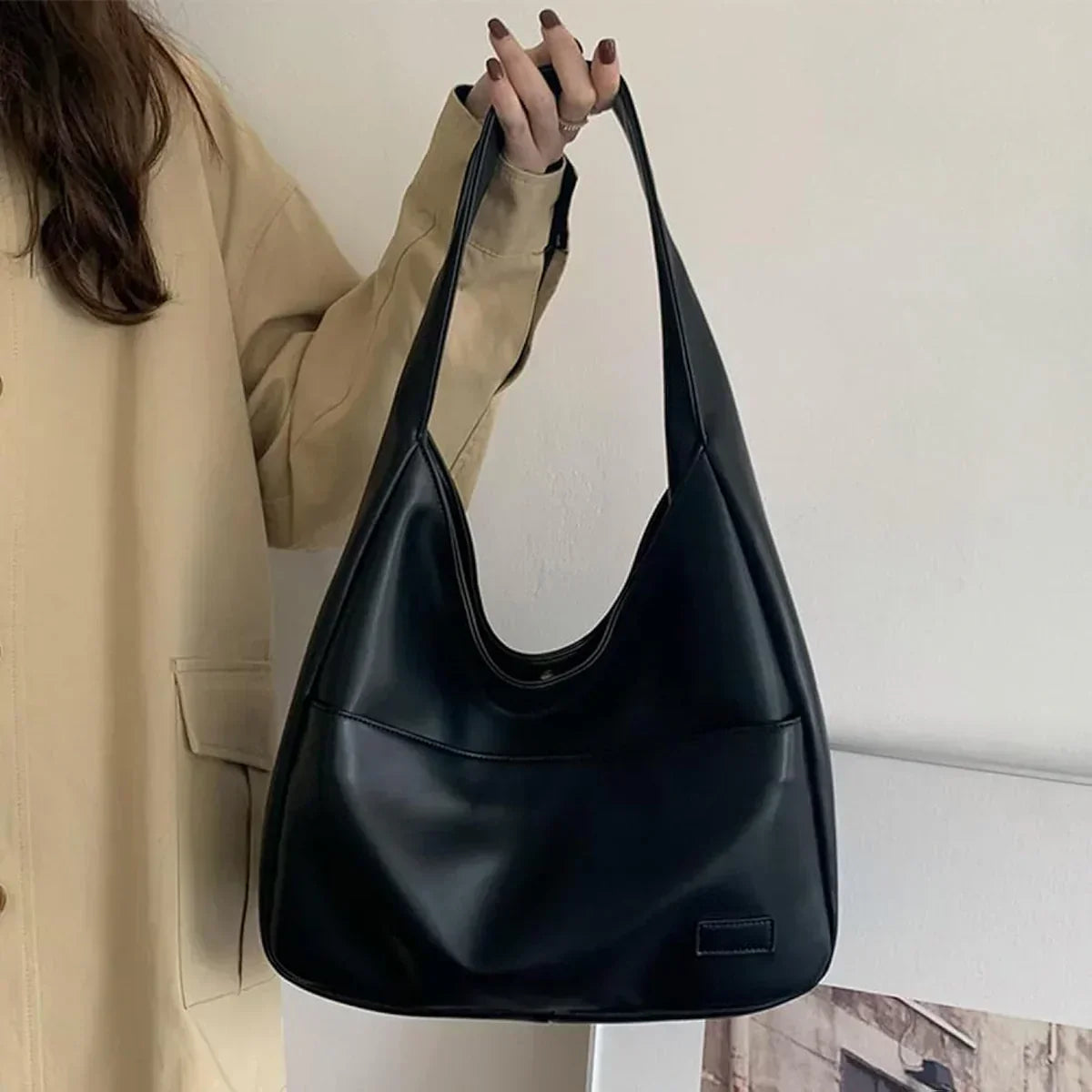 Ida - Zeitlose Hobo-Tasche aus Leder für mühelosen Eleganz