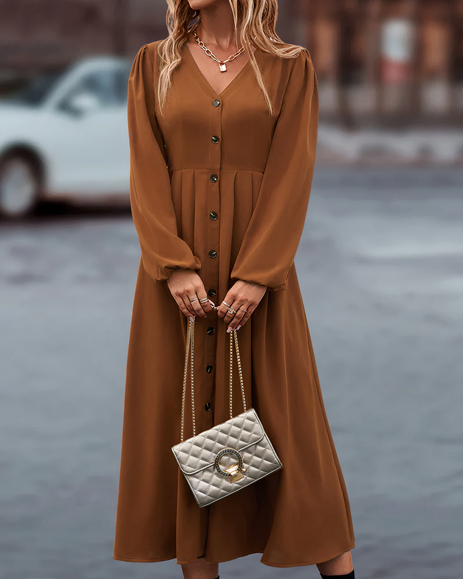 Noreen - Elegantes und schmeichelhaftes V-Ausschnitt Knopf Lang Kleid