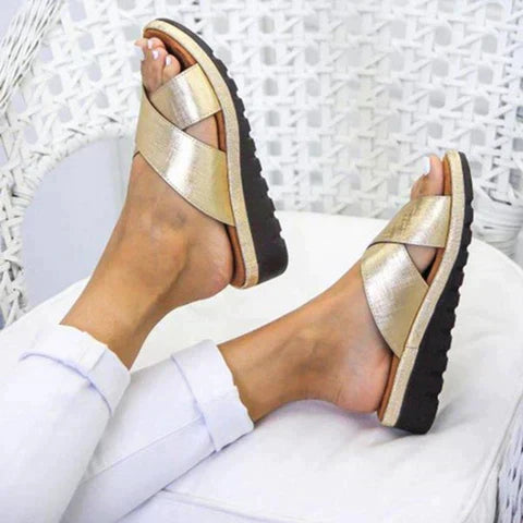Tarah - Schlanke Sandalen mit gekreuztem Riemen
