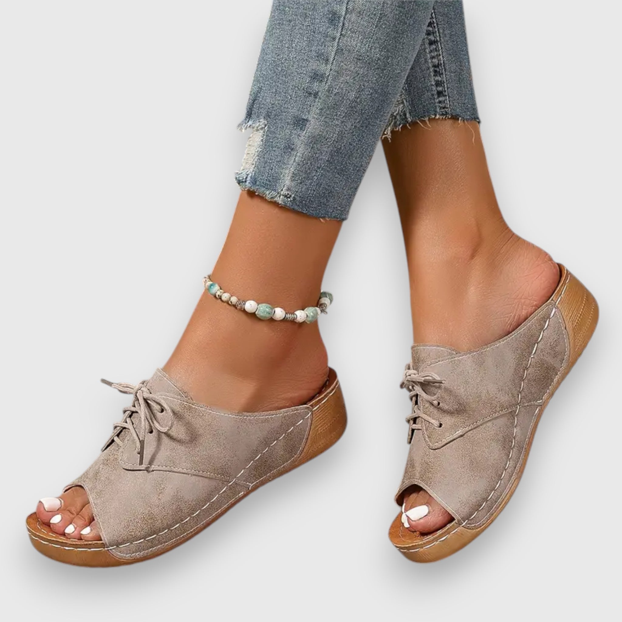 Marina - Chikke Peep-Toe Schnürsandalen