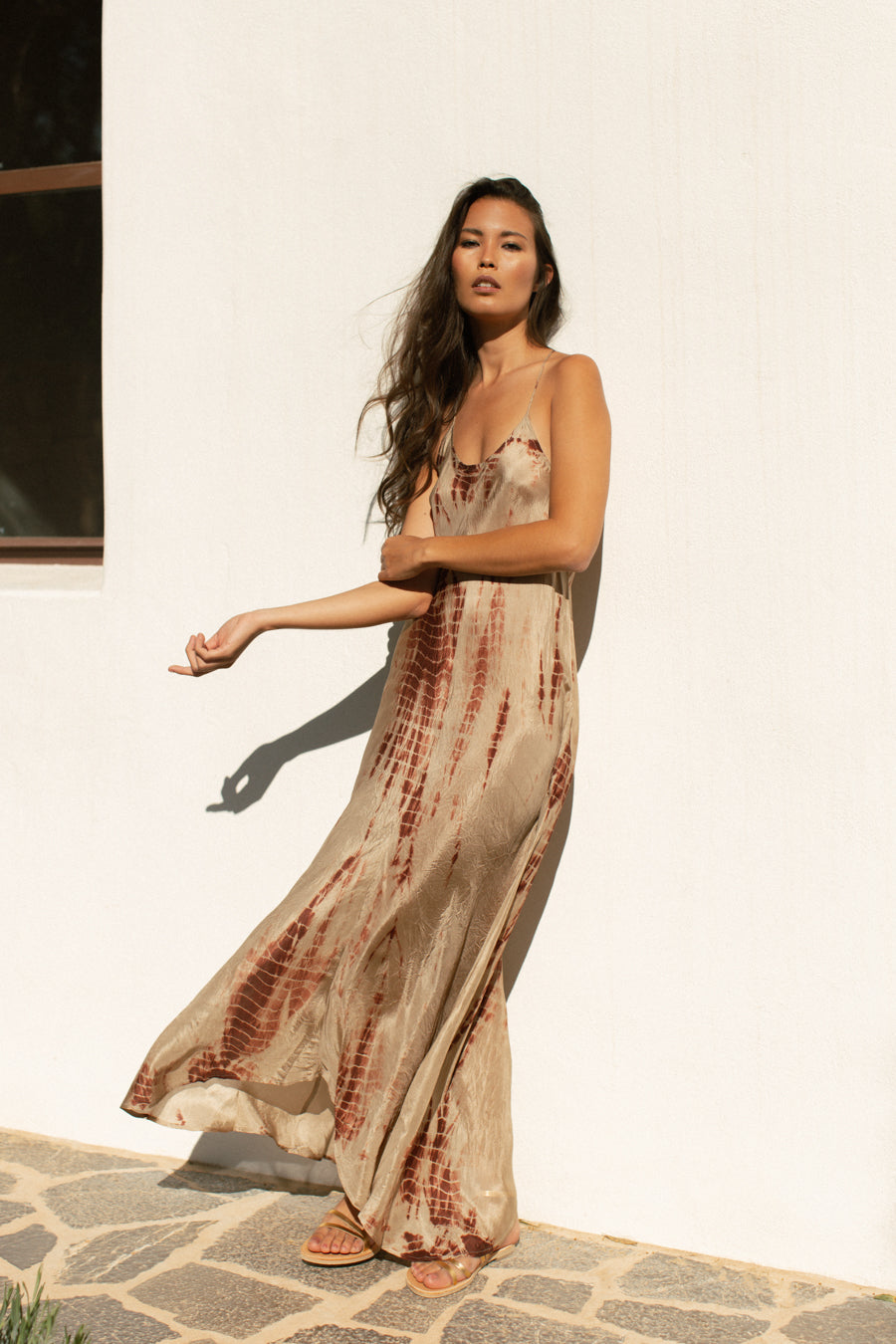 SereniSlip Maxikleid – Entspannte lange Kleid mit Spaghettiträgern