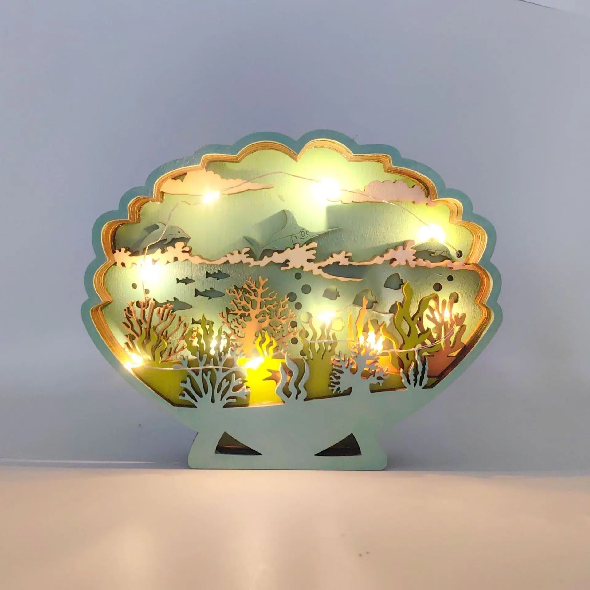 OceanGlow Leuchtende Muschel & Fischdekoration – Meeresinspirierte Kunst