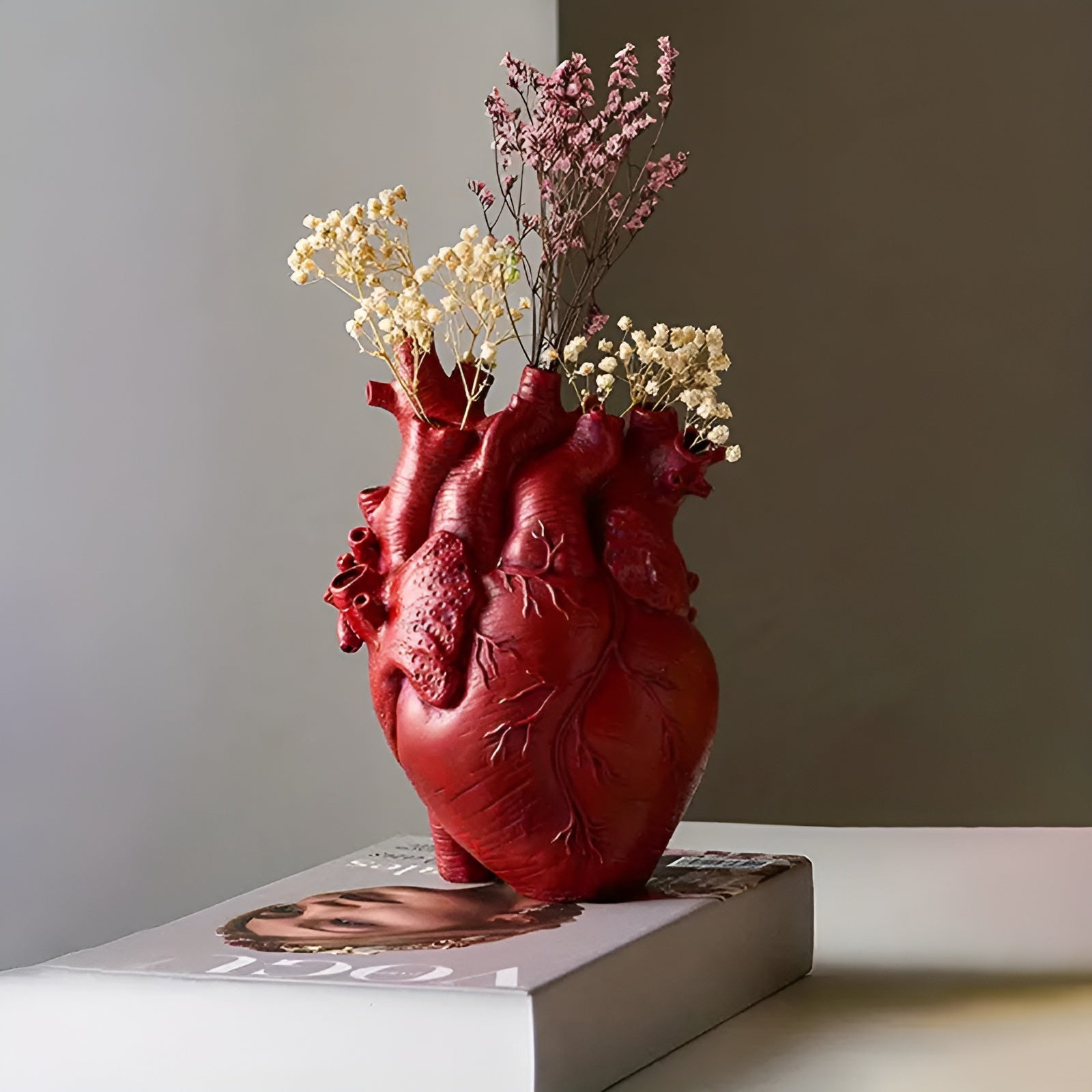 CherishBloom - Elegante herzförmige Vase für romantischen Charme