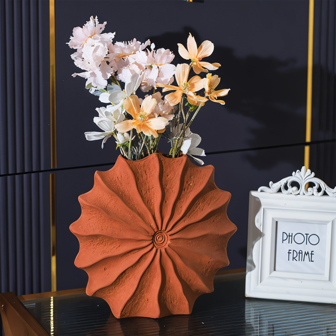 Faltendesign Geometrische Retro-Vase