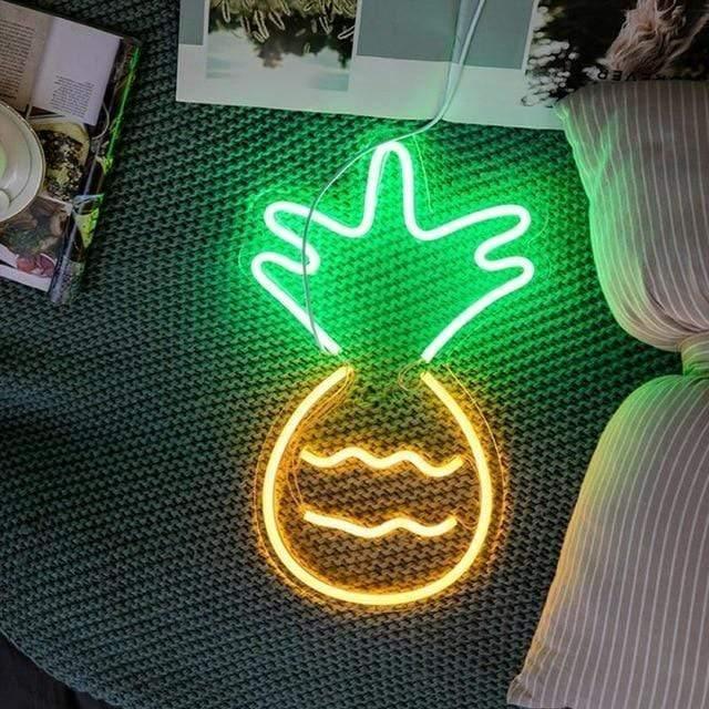 NeonGlow – Ananas-Wandleuchte
