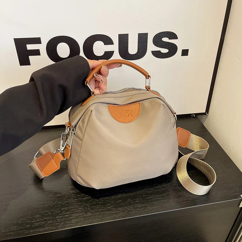 Gry - Einfache Schulter-Crossbody-Tasche in mehreren Schichten