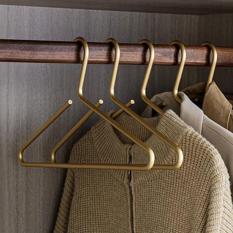 HangerSet - schlanke moderne Metallkleiderbügel (4+1 Stück)