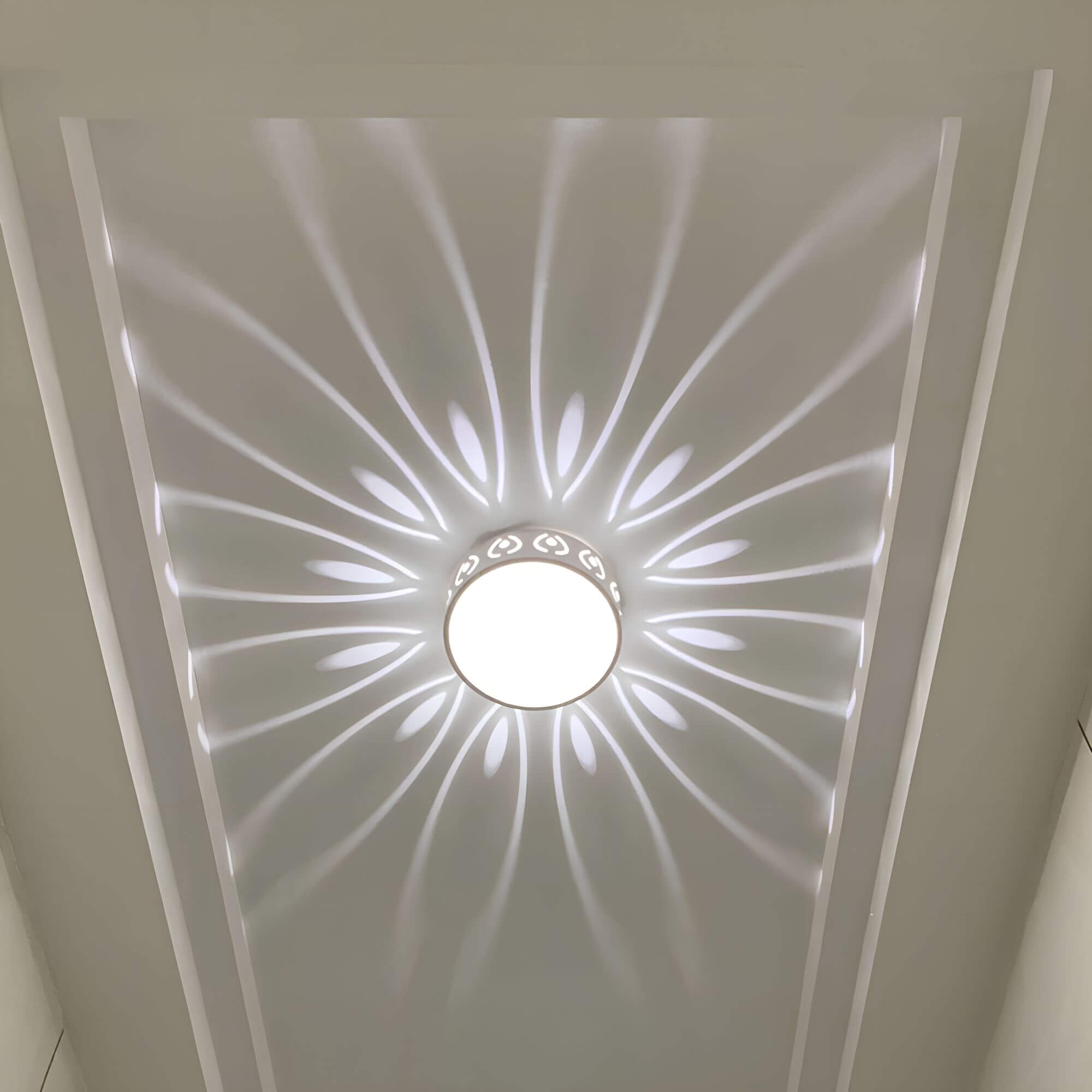 Elegante LED-Loftslampe für modernen Stil