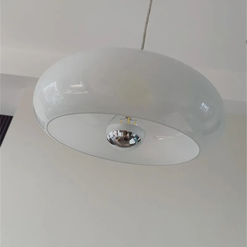 LumiOval - Elegante ovale Glaspendelleuchte