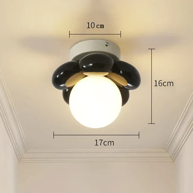 BloomGlow – Moderne Blumen-Deckenlampe mit Glaskugel