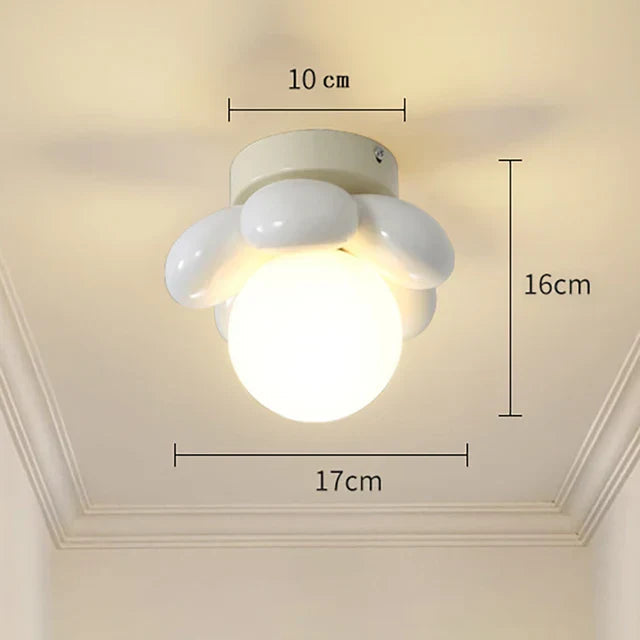 BloomGlow – Moderne Blumen-Deckenlampe mit Glaskugel