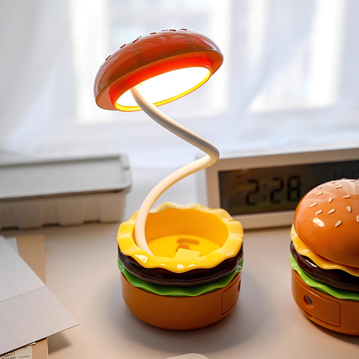 Charmante Hamburger Tischlampe