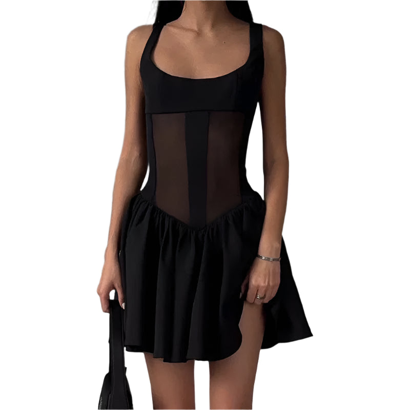 Zella - Charmantes Minikleid mit quadratischem Ausschnitt und flachem Rock
