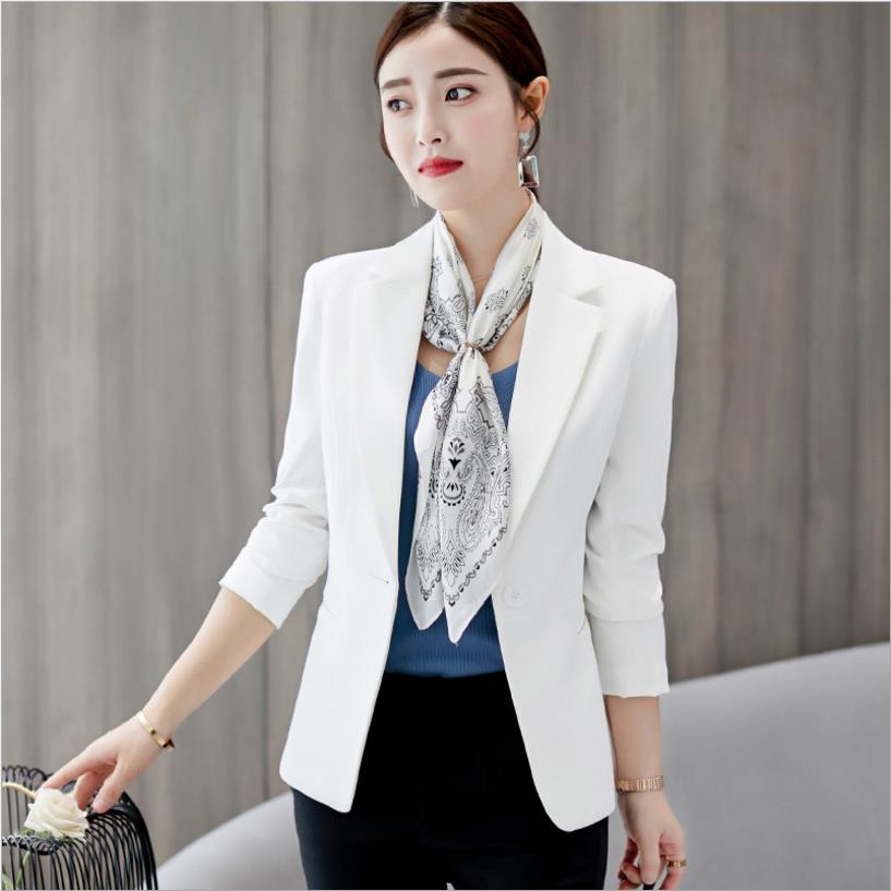 Mila Chic Blazer