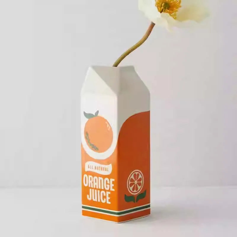 PlayfulBlooms - Appelsinjuice Karton-inspirierte Vase