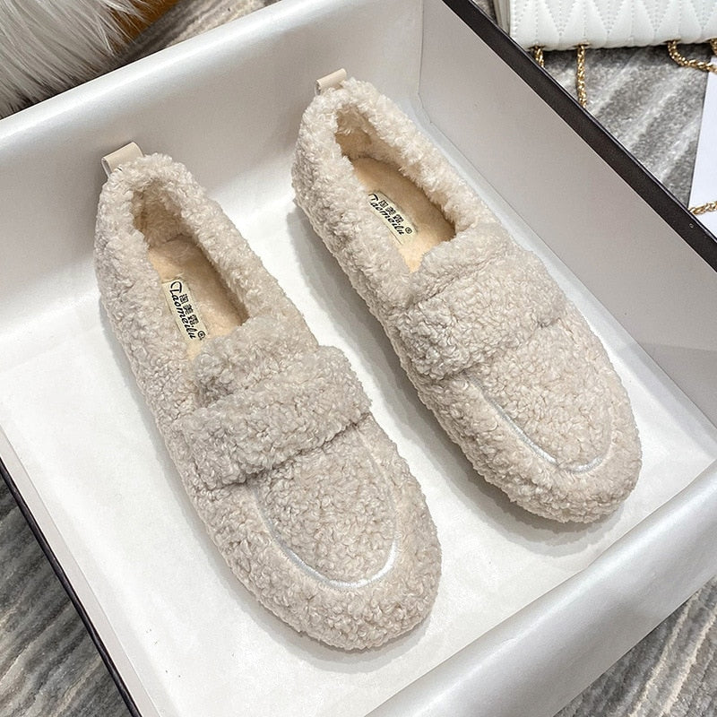 Ria Slip-on Schuhe – Zeitloser Stil und Ultimativer Komfort