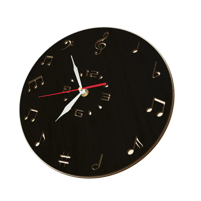 NoteRhythm Künstlerische Wanduhr – Design mit musikalischen Noten für moderne Interieurs
