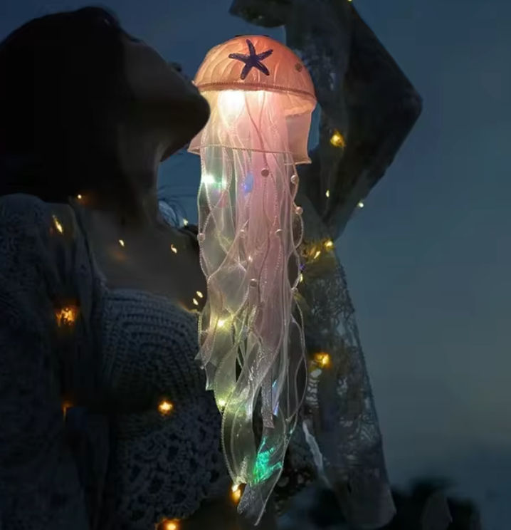 GlowAura LED-Wasserlampe - beruhigendes Nachtlicht für eine entspannte Atmosphäre